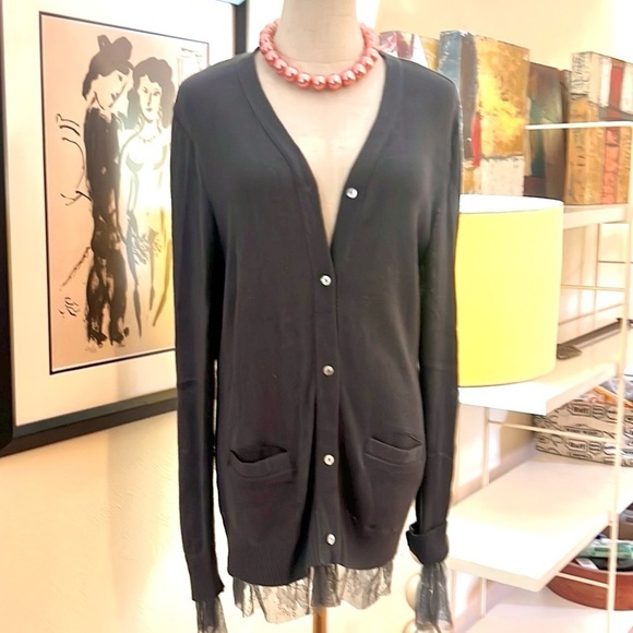 Chan Luu,Luxury Elegant Rich Gray Cardigan Sweater w/Lace Hem, Perfect, Size M - Picture 3 of 10